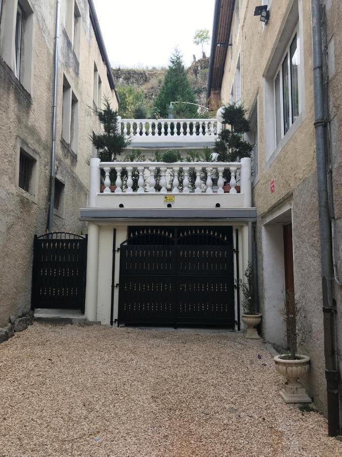 Treacy'S Residence Morez Εξωτερικό φωτογραφία